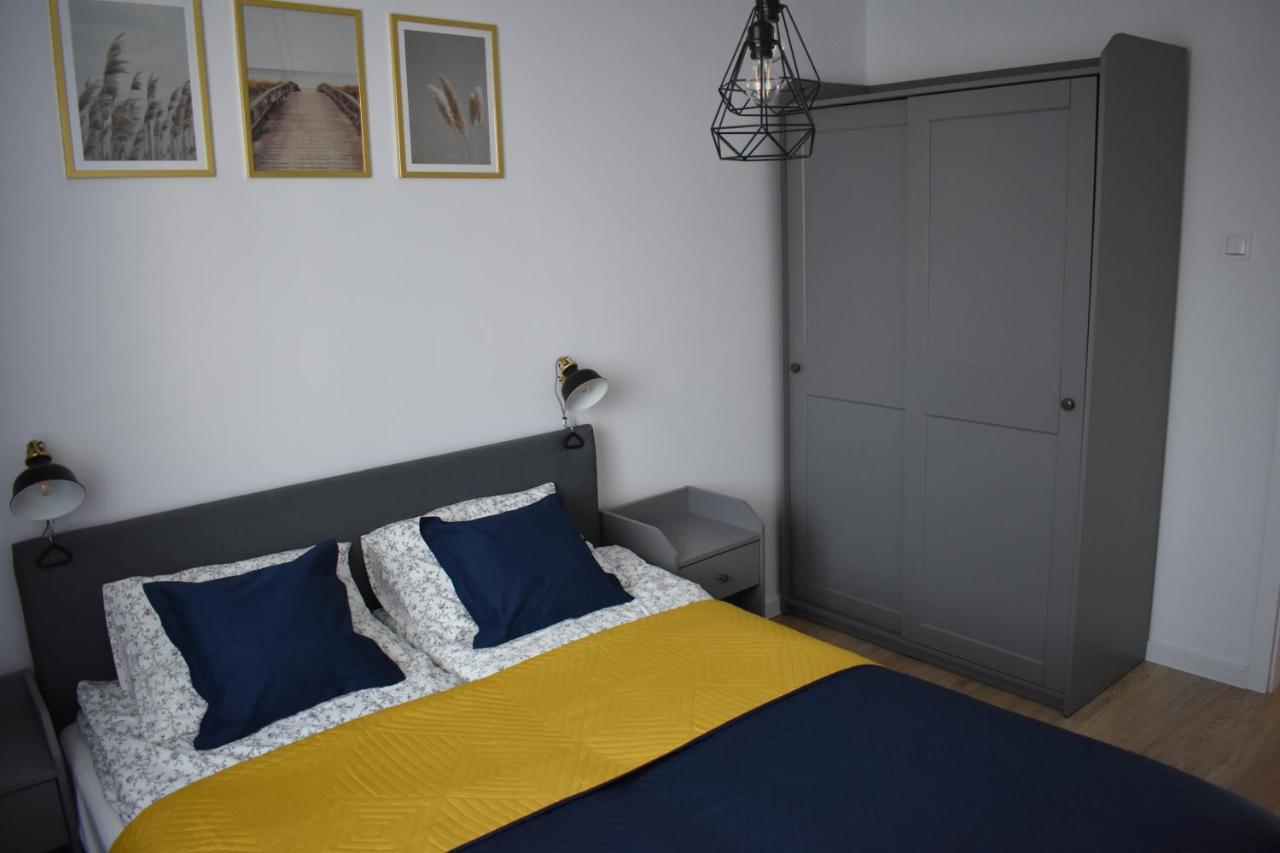 Apartament W Centrum Przy Parku Na Wyspie Piła Exteriér fotografie