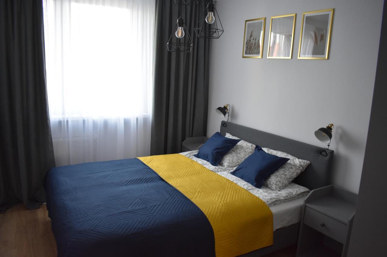 Apartament W Centrum Przy Parku Na Wyspie Piła Exteriér fotografie